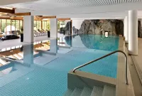 Karma Bavaria - Pool