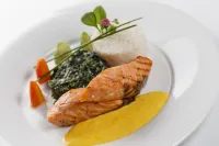 DoubleTree by Hilton Hotel Tyumen - breakfast