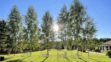 Art Village Club (Арт Вилладж Клаб)