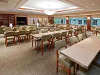 La Quinta Inn & Suites by Wyndham Bannockburn-Deerfield - 3-Star