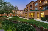 Courtyard Richmond Airport - 3-Star