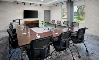 Aloft Montreal Airport