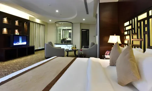 Awaliv International Hotel