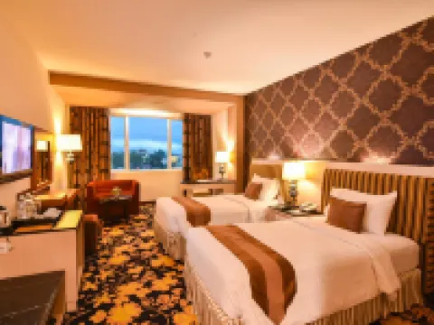 グランド ロッキー ホテル ブキティンギのホテル