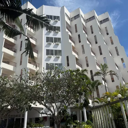 Accommodation Near Mae Ramphueng Beach Sea San Sun Condominium