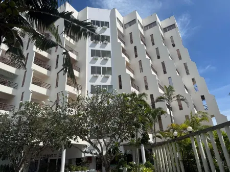 Accommodation Near Mae Ramphueng Beach Sea San Sun Condominium