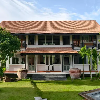 Villa Pateh Hotels near Pakmeng Pier
