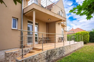 Lajta Apartmanok Hotels in 