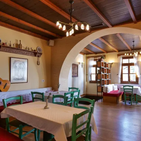 Hotel Bineri