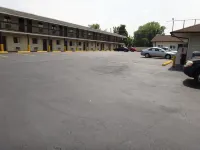 Indian Mound Motel - С парковкой