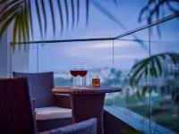 Hyatt Place Aurangabad Airport - bar