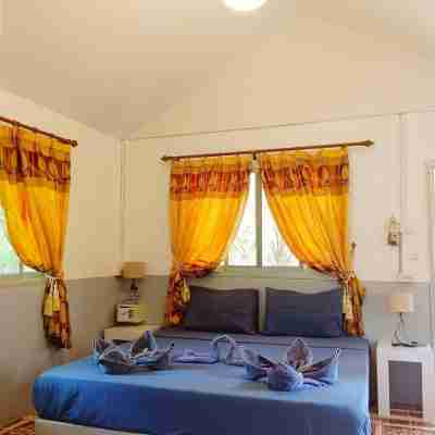Ban Elephant Blanc Bungalow Rooms
