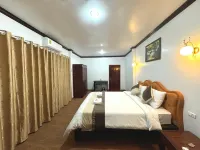 Win Hotel - Pools