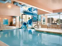 PRAIRIE CREST CALGARY AIRPORT by IHG Отели в г. Калгари