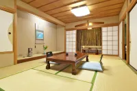 Yuraku Hotel - bar