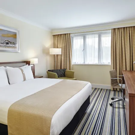 Holiday Inn Cardiff North M4 Jct 32 by IHG
