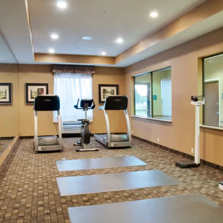 Aspen Grand Hotel Houston Отели рядом с достопримечательностью «Торговый центр "Уэст-Оукс"»