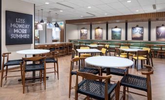 Fairfield Inn & Suites Medford