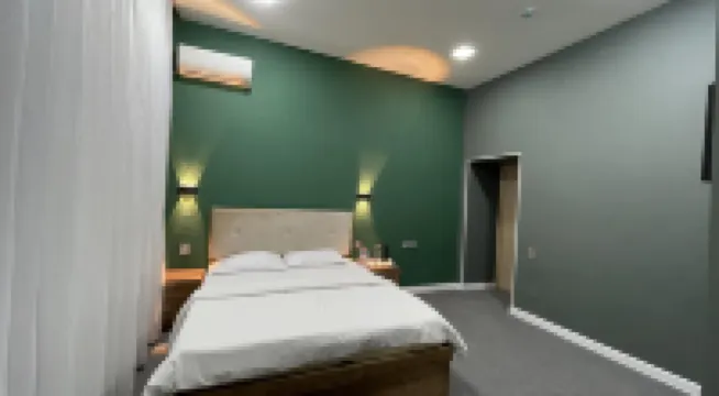 ルノ イン オテル ウィンター・パーク周辺のホテル