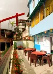 Hidden Monkey Backpackers, Darjeeling, Railway Station Hotels in 