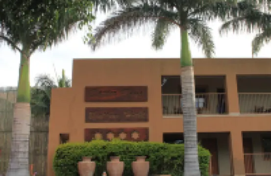 Batter Boys Boutique Hotel Hoteles cerca de West End Center