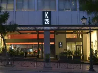 Athenaeum K 29 Hotels near Fix