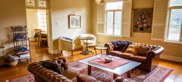 Tizzana Winery Bed and Breakfast Hotels in Sydney
