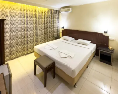 Lima's Hotel ブキティンギのホテル