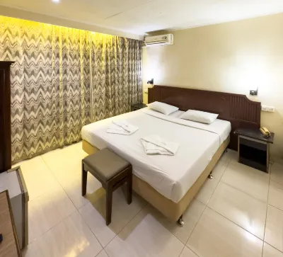 Lima's Hotel Отели в г. 