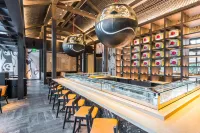SLS Lux Brickell - bar
