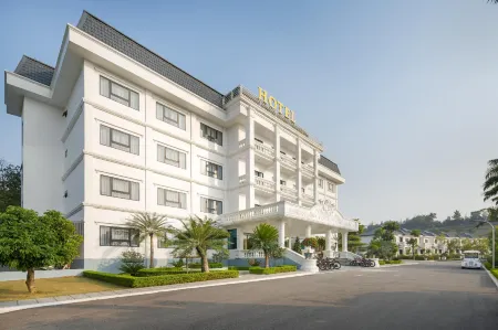 La Saveur de Hoa Binh Resort Отели в г. Luong Son