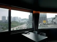 Brown Dot Hotel Seosan Hotels in Seosan