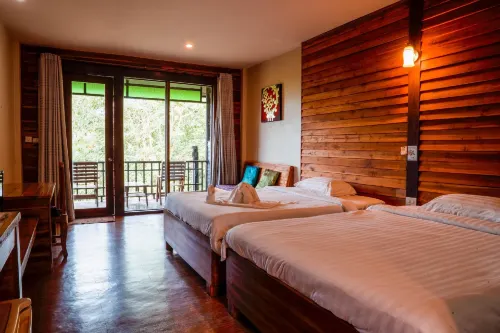 The Cinnamon & SaphanSufan Resort Kohmak 코막 호텔
