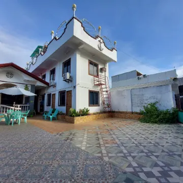 Sealor Pension House