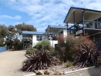 Kangaroo Island Bayview Villas - Bãi đậu xe