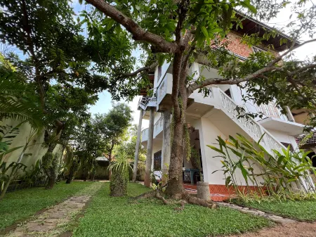 Lahiru Villa Отели рядом с достопримечательностью «Galle Lighthouse»