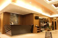 Marbella Villa RESORT​ Hotel di Sagalaherang
