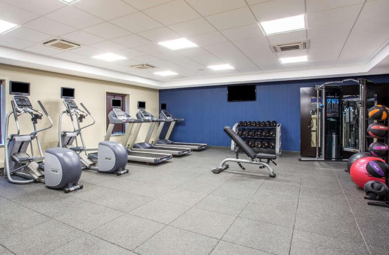 Hampton Inn & Suites Yonkers - Westchester photo 4