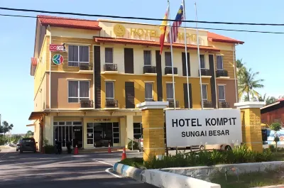 Hotel Komp1T Hotels near Tengku Ampuan Jemaah Hospital, Sabak Bernam