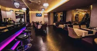 德納特飯店 - 早餐