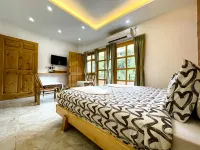 The Wild Yak Hotels in Mandi