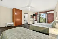 Grinbergs Village Hotel Hotels in Socorro