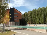 Residencia Albergue Jaca Hotels in Jaca