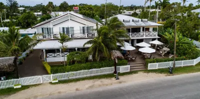 Seaview Lodge and Restaurant Hotels in 