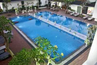Grand Rohan Jogja - Pools
