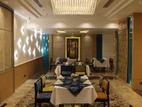 SKK Blu Hotel & Spa Hotels near Amberi