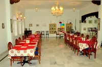 Castle Khandela A Heritage Castle - bar