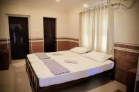 Hotel Jebasakthy - ที่มีที่จอดรถ