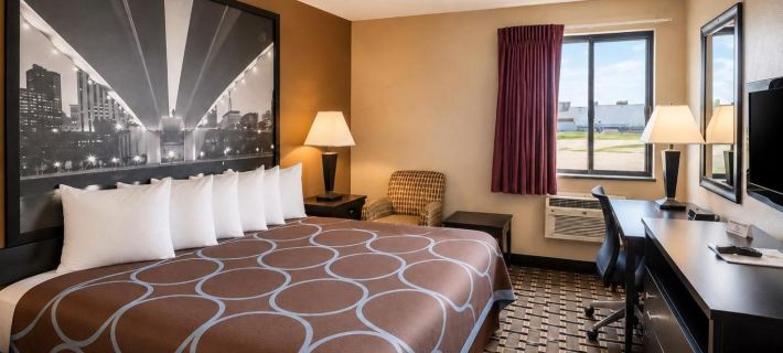 Super 8 by Wyndham Melrose Hotels in Stearns County