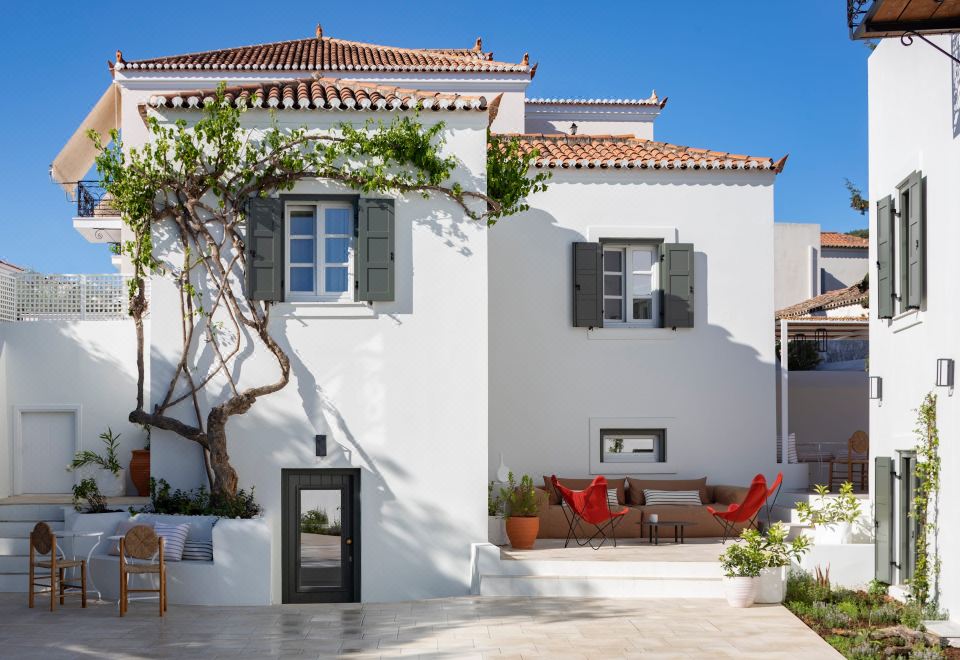 Hotel Yayaki Spetses, Exterior, Hotel Exterior